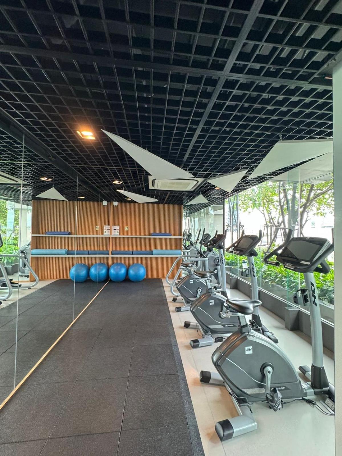 The Elite Club - Thonglor Bangkok *